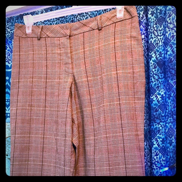 Monroe & Main Pants - Vintage Brown Plaid Capri Pants Size 12